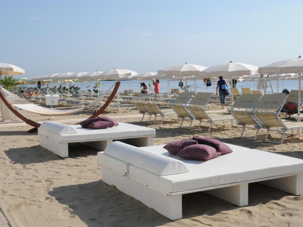 palacelidohotel de angebot-fuer-pfingsten-in-lido-di-savio-in-der-riviera-der-romagna 011